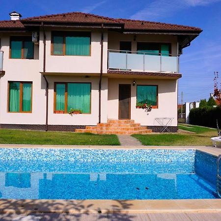 Вила Помело - Family Villa Pomelo Bŭlgarevo Exterior foto