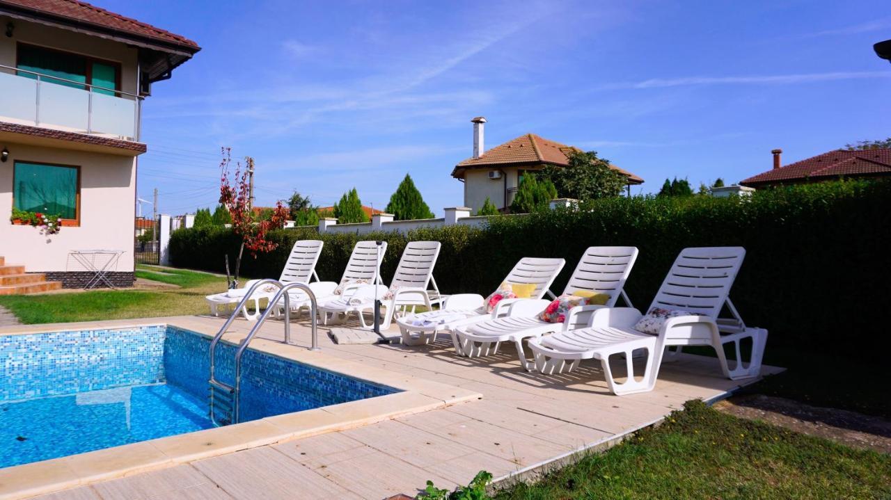 Вила Помело - Family Villa Pomelo Bŭlgarevo Exterior foto