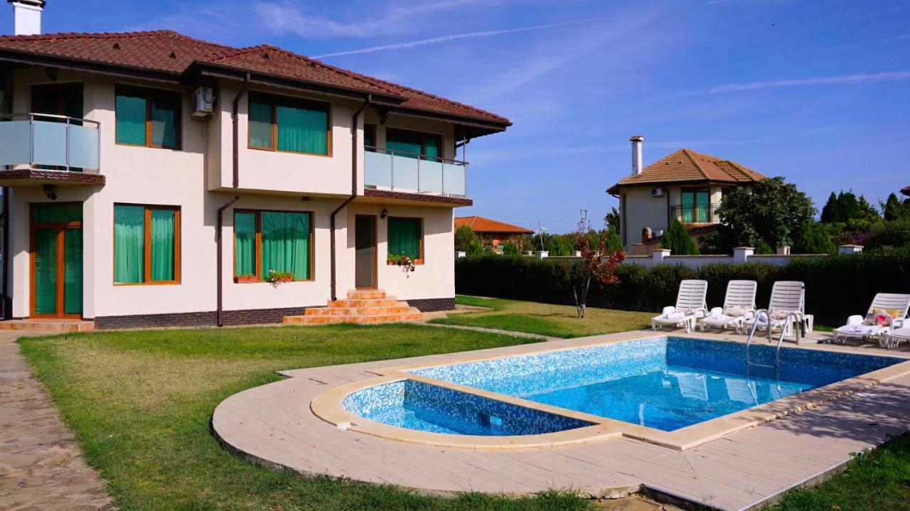 Вила Помело - Family Villa Pomelo Bŭlgarevo Exterior foto