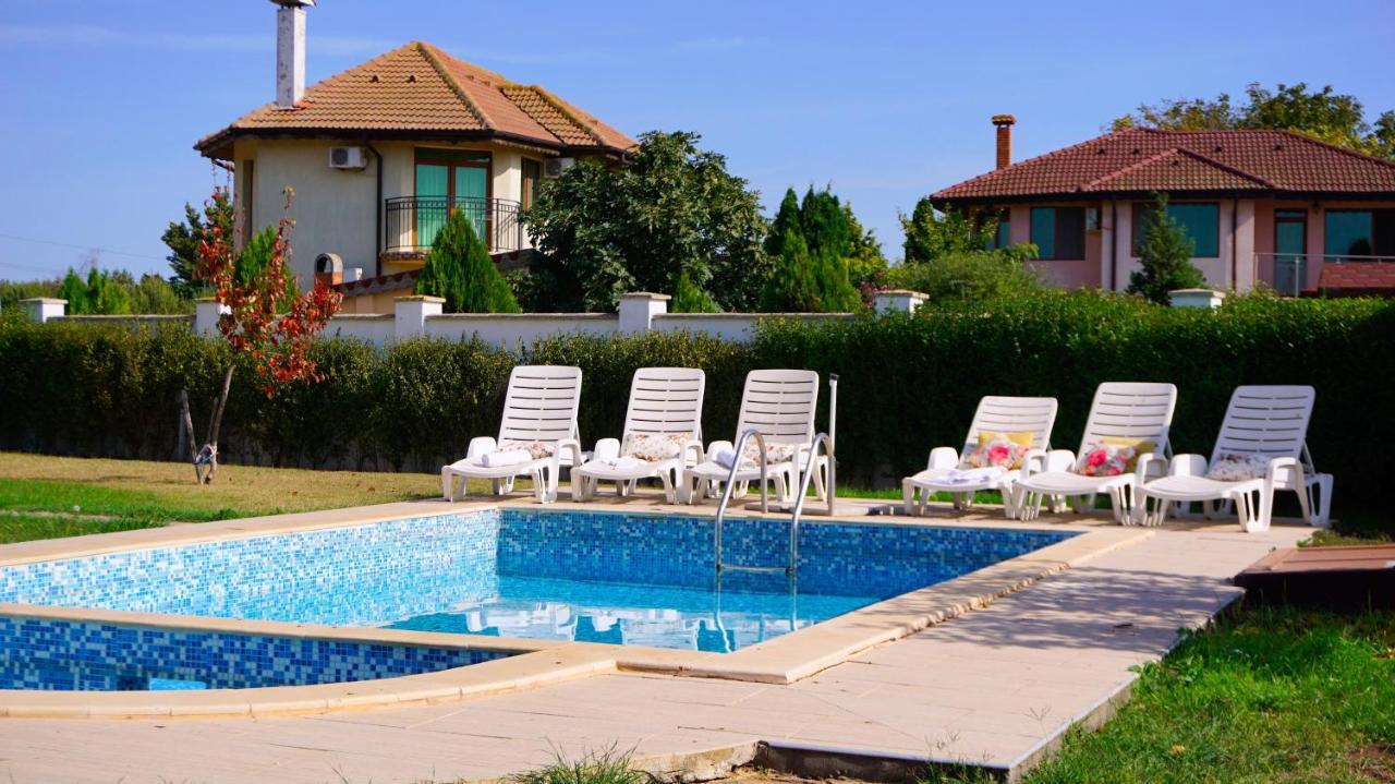 Вила Помело - Family Villa Pomelo Bŭlgarevo Exterior foto