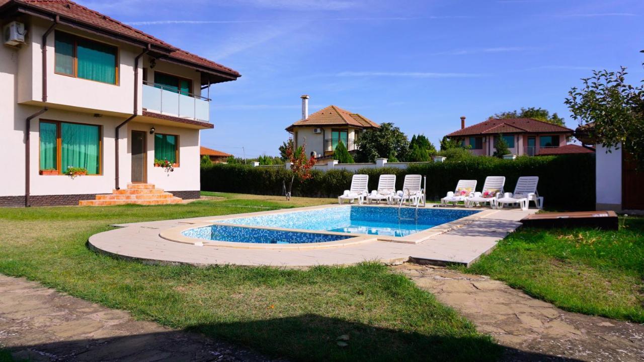 Вила Помело - Family Villa Pomelo Bŭlgarevo Exterior foto