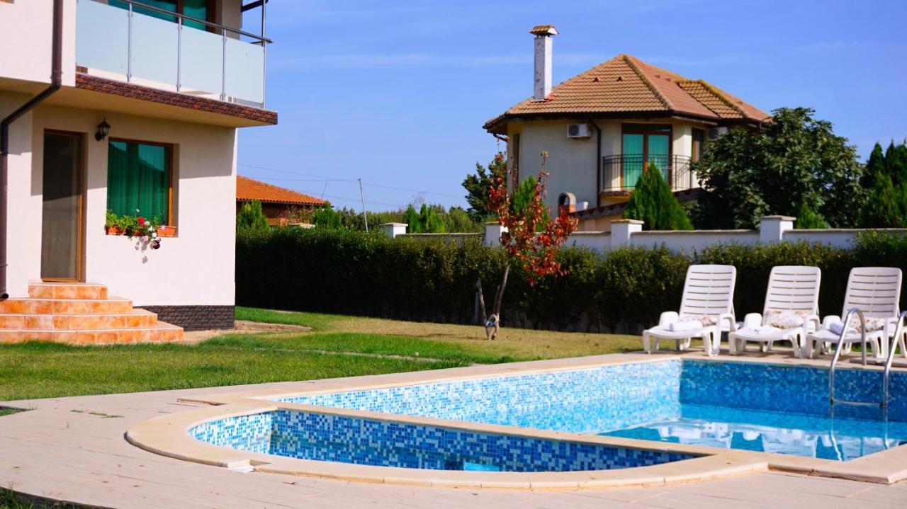 Вила Помело - Family Villa Pomelo Bŭlgarevo Exterior foto